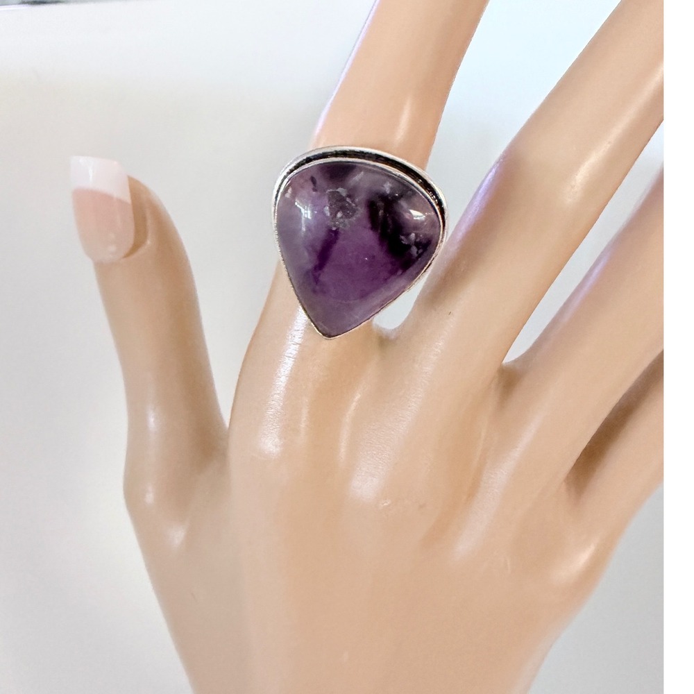 Handcrafted Amethyst Ring Women Size 4-7 Purple Excellent Silver Plated Teardrop